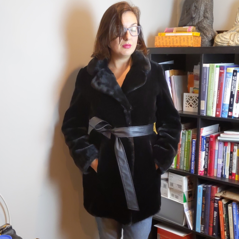 Gorgeous Laura Canada Faux Mink Fur (New w/o Tags)